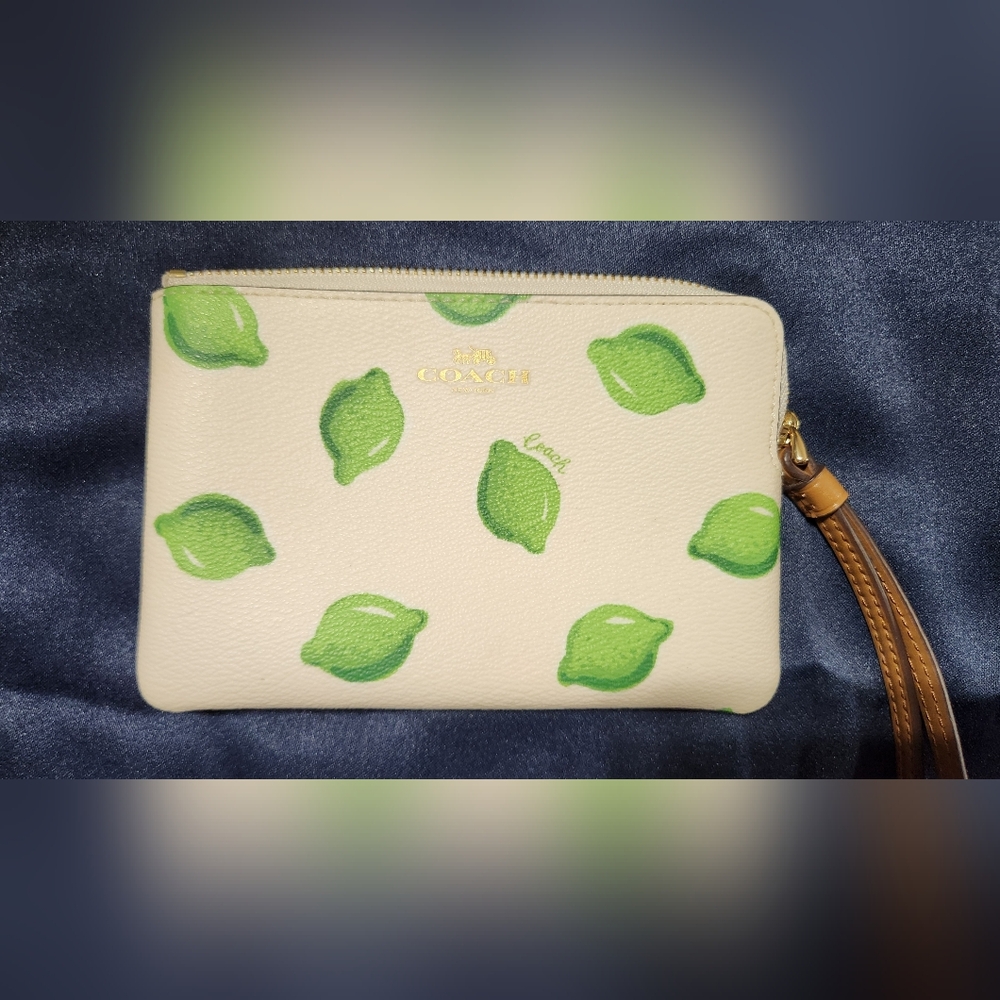 Coach Corner Zip Wristlet Lime Print